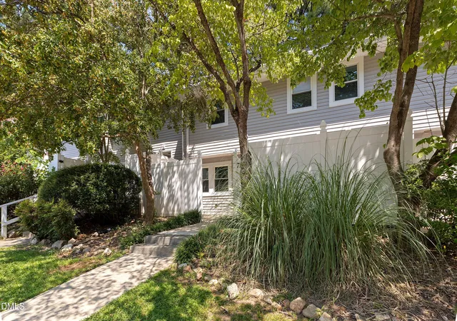 4th image of 7185 Sandy Creek Dr, Raleigh, NC 27615 | MLS# 10186931