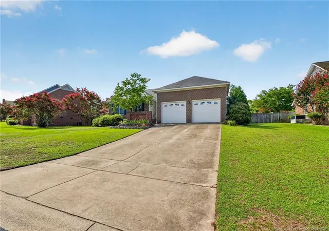 Photo 3 of Sale Pending at 3568 Gables Dr, Fayetteville, NC 28311 | MLS# 767410 | Listing updated on 2026-08-24