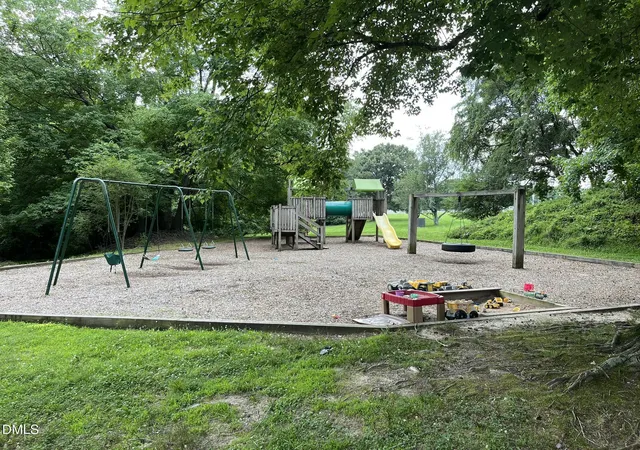 Photo 39 of Sale Pending at 109 Creekwood, Pittsboro, NC 27312 | MLS# 10185729 | Listing updated on 2026-09-02