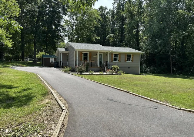 3rd image of 1011 Shirley Dr, Henderson, NC 27536 | MLS# 10185849