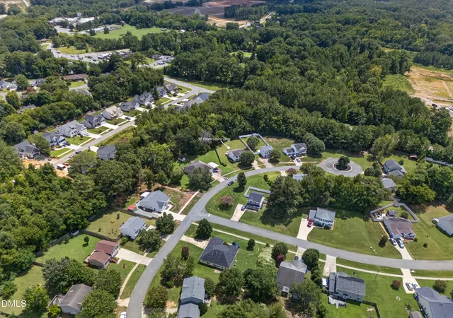Photo 37 of Single family home for sale at 38 Silverstone Dr, Pittsboro, NC 27312 | MLS# 10185919 | Listing updated on 2026-09-04