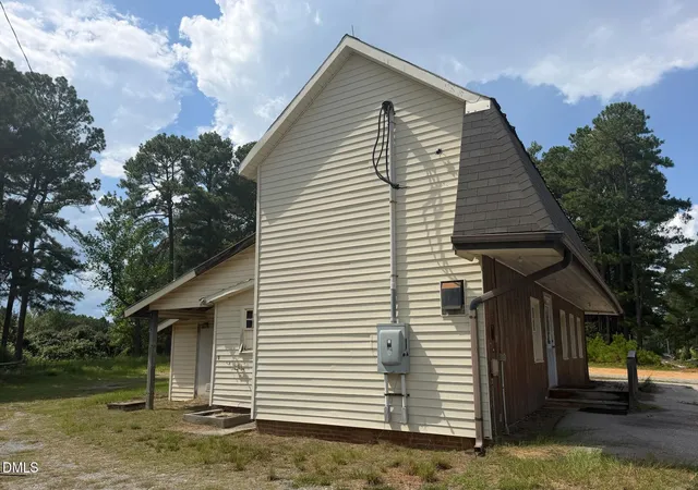 2nd image of 921 Nc 55, Coats, NC 27521 | MLS# 10185332