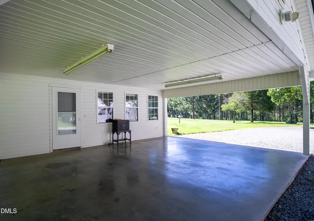 Photo 4 of Sale Pending at 942 Clyde Underwood Rd, Siler City, NC 27344 | MLS# 10185353 | Listing updated on 2026-10-02