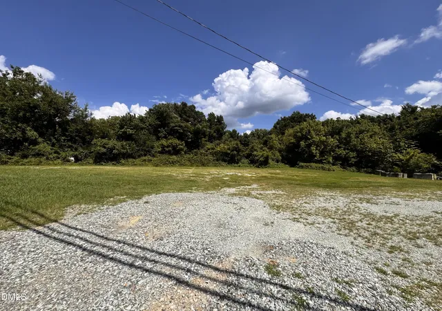 1st image of 512 N Main St, Roxboro, NC 27573 | MLS# 10186095