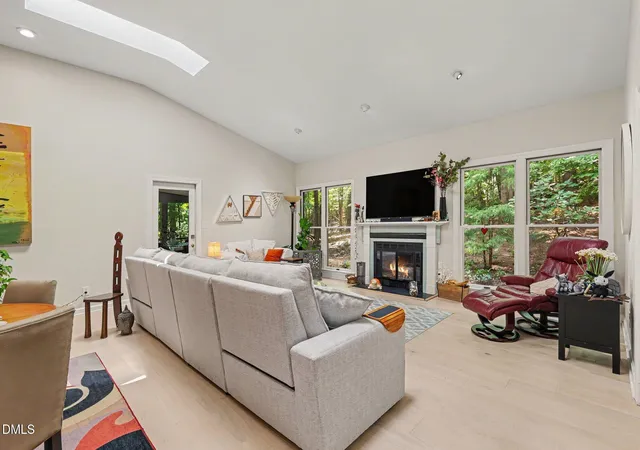 Photo 2 of Single family home for sale at 672 Spindlewood, Pittsboro, NC 27312 | MLS# 10185538 | Listing updated on 2026-08-12