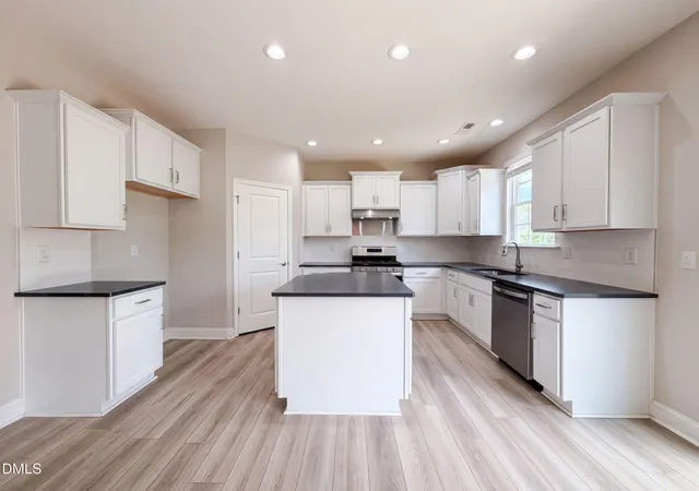 Photo 2 of Single family home for sale at 93 Spring Crst Dr, Angier, NC 27501 | MLS# 10185359 | Listing updated on 2026-09-10