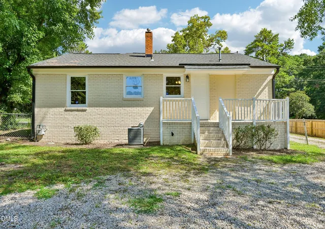Photo 21 of Single family home for sale at 2312 Shannon St, Raleigh, NC 27610 | MLS# 10188301 | Listing updated on 2026-09-27