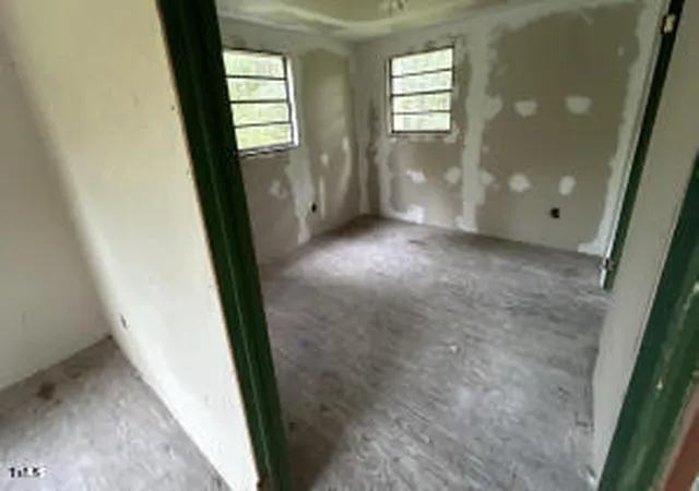 Photo 3 of Sale Pending at 3541 Holden Acres Dr, Wendell, NC 27591 | MLS# 10185361 | Listing updated on 2026-09-23