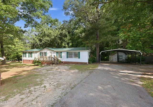 Photo 3 of Manufactured home for sale at 13816 Labaron Dr, Willow Spring, NC 27592 | MLS# 10186254 | Listing updated on 2026-09-14