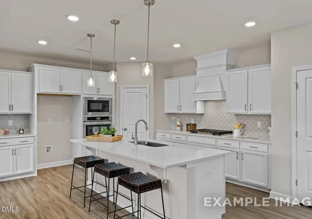 Photo 4 of Single family home for sale at 901 Diana Victoria Ct, Wendell, NC 27591 | MLS# 10185365 | Listing updated on 2026-08-10
