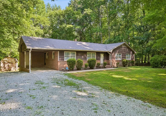 2nd image of 5103 Lazywood Ln, Durham, NC 27712 | MLS# 10187804