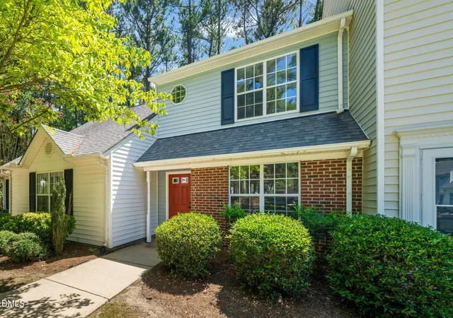 1st image of 5551 Fieldcross Ct, Raleigh, NC 27610 | MLS# 10187310