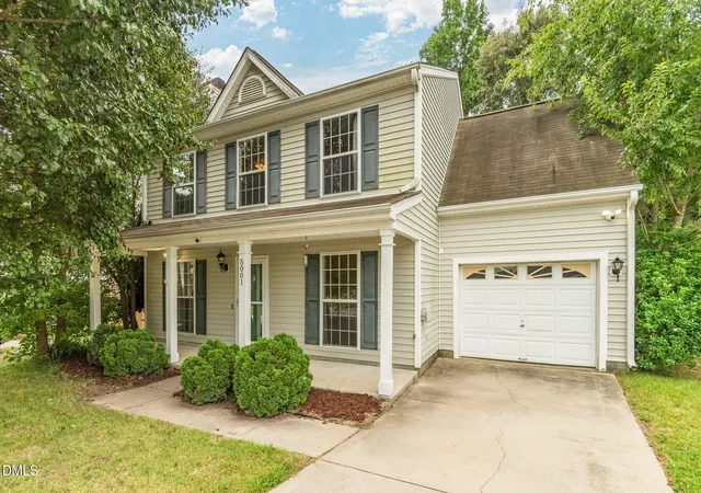 Photo 1 of Single family home for sale at 5001 Croftwood Dr, Raleigh, NC 27616 | MLS# 10185941 | Listing updated on 2026-08-13