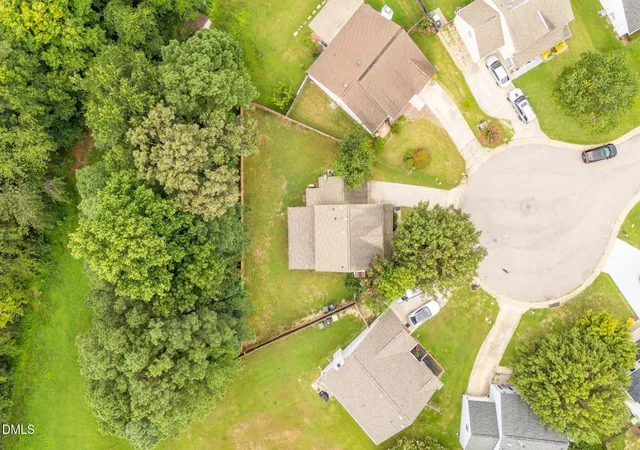 Photo 3 of Single family home for sale at 5001 Croftwood Dr, Raleigh, NC 27616 | MLS# 10185941 | Listing updated on 2026-08-13