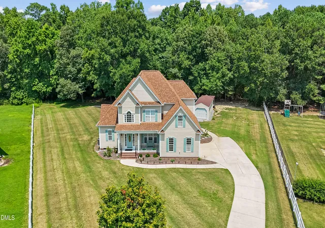 Photo 3 of Sale Pending at 122 Oakmoor Ln, Willow Spring, NC 27592 | MLS# 10186979 | Listing updated on 2026-08-22