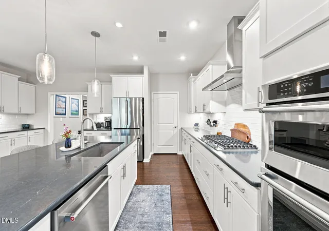 3rd image of 956 Coast Grade St, Wake Forest, NC 27587 | MLS# 10187193