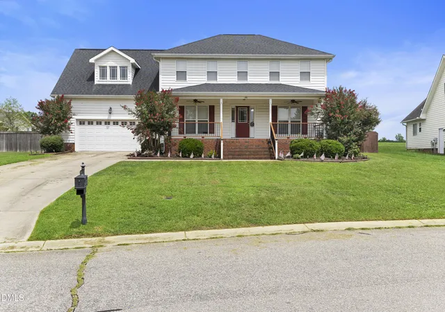 Photo 3 of Single family home for sale at 191 Golden Oats Dr, Angier, NC 27501 | MLS# 10185461 | Listing updated on 2026-10-07