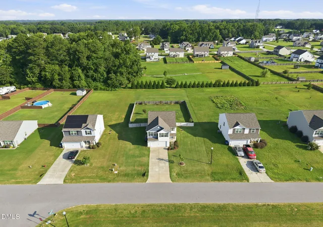 Photo 3 of Single family home for sale at 310 Mineral Spring Ln, Fuquay Varina, NC 27526 | MLS# 10185476 | Listing updated on 2026-09-09
