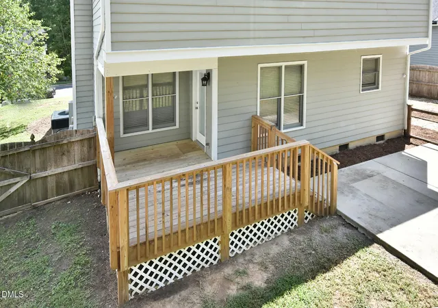 3rd image of 2003 Kelly Glen Dr, Apex, NC 27502 | MLS# 10185501