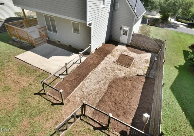 4th image of 2003 Kelly Glen Dr, Apex, NC 27502 | MLS# 10185501