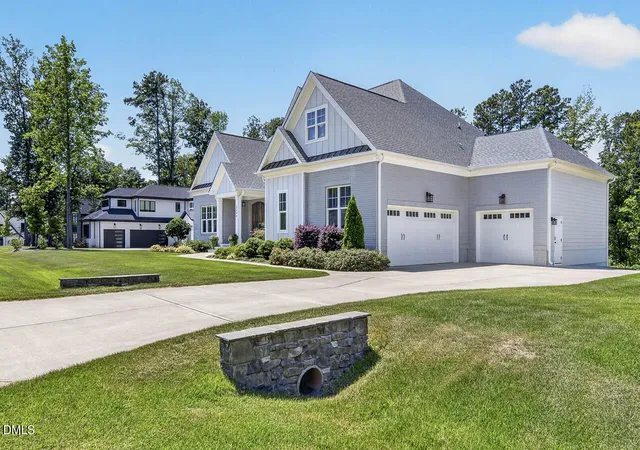 Photo 3 of Single family home for sale at 2604 Tealin Ln, Raleigh, NC 27606 | MLS# 10186240 | Listing updated on 2026-09-10