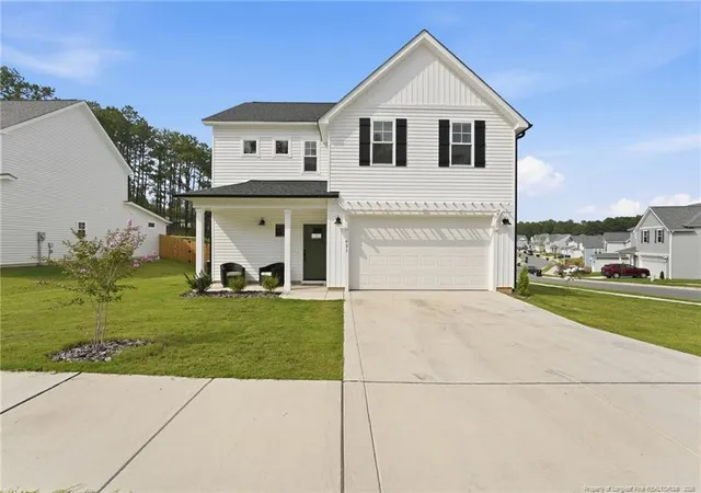 Photo 1 of Single family home for sale at 621 Chambers Dr, Southern Pines, NC 28387 | MLS# 767497 | Listing updated on 2026-08-11