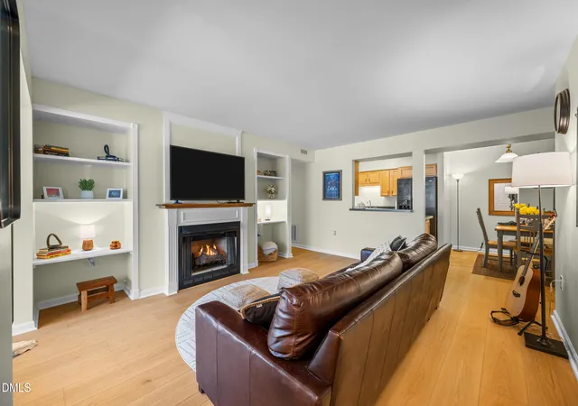 2nd image of 1312 Hillbrow Ln, Raleigh, NC 27615 | MLS# 10187011