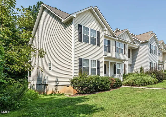 2nd image of 410 Whitehall Ct, Clayton, NC 27520 | MLS# 10185953