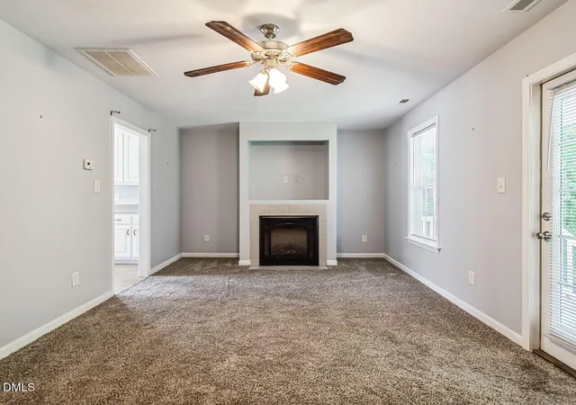 5th image of 410 Whitehall Ct, Clayton, NC 27520 | MLS# 10185953