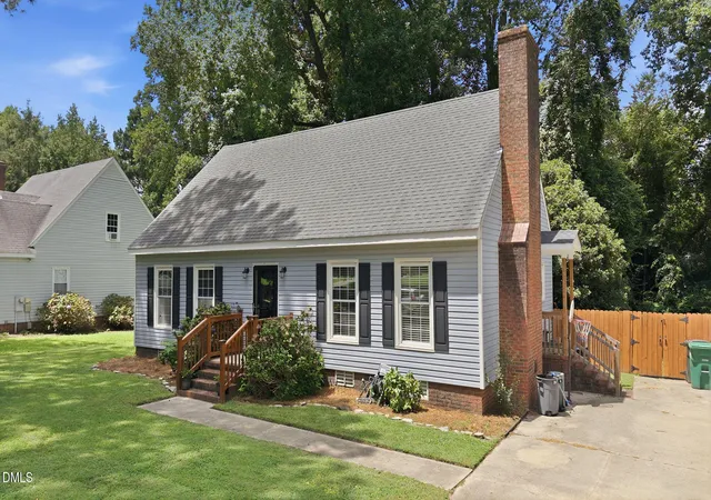 Photo 1 of Sale Pending at 3017 Fieldstream Dr N, Wilson, NC 27896 | MLS# 10186492 | Listing updated on 2026-08-25