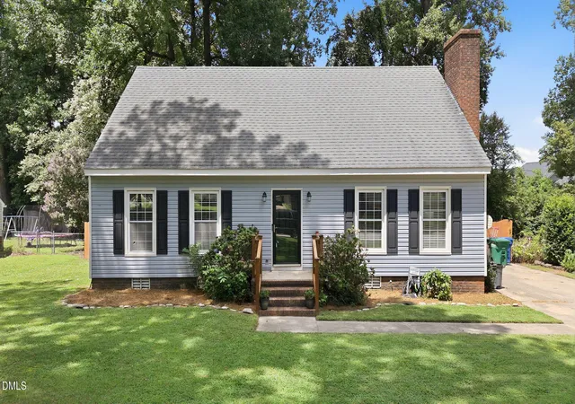 Photo 2 of Sale Pending at 3017 Fieldstream Dr N, Wilson, NC 27896 | MLS# 10186492 | Listing updated on 2026-08-25