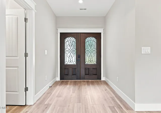 Photo 4 of Single family home for sale at 62 Ponchartrain St, Fuquay Varina, NC 27526 | MLS# 10185542 | Listing updated on 2026-10-09