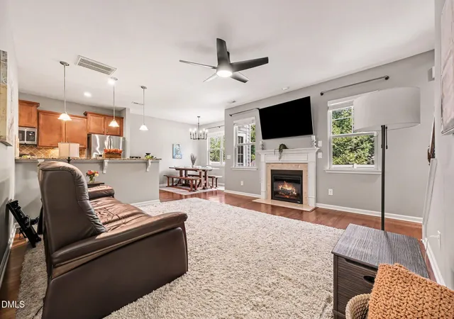 Photo 3 of Townhouse for sale at 156 Torrey Hts Ln, Durham, NC 27703 | MLS# 10186321 | Listing updated on 2026-09-19