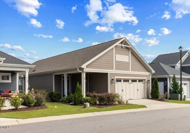 Photo 3 of Single family home for sale at 30 Cabarrus Way, Clayton, NC 27527 | MLS# 10186143 | Listing updated on 2026-09-20