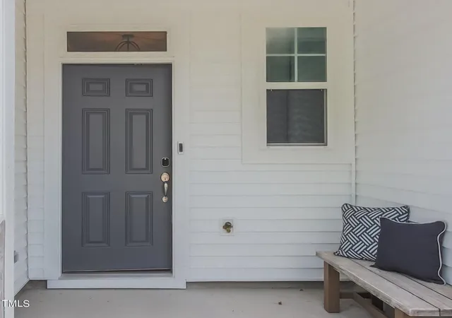 2nd image of 214 Carolina Springs Blvd, Apex, NC 27539 | MLS# 10185552
