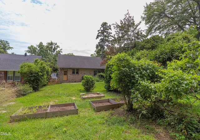 32nd image of 1925 Alexander Rd, Raleigh, NC 27608 | MLS# 10186377