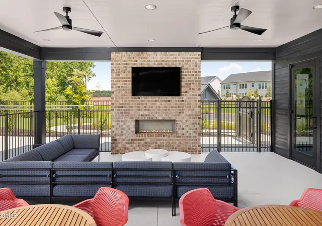27th image of 4013 Sweet Ivy Lndg #325, Durham, NC 27703 | MLS# 10185864