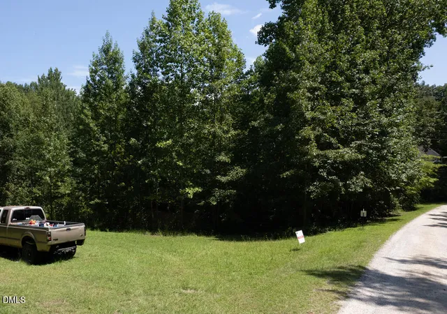 11th image of 135 Country Folks Ln, Holly Springs, NC 27540 | MLS# 10185565