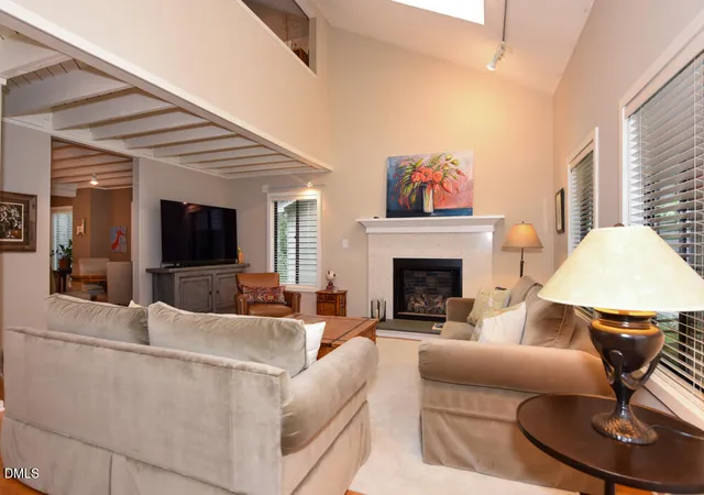 4th image of 512 Marion Wy, Chapel Hill, NC 27516 | MLS# 10186466