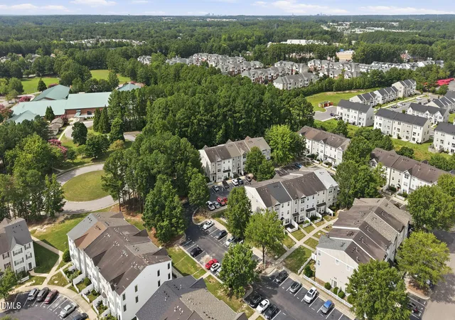 37th image of 8621 Neuse Club Ln, Raleigh, NC 27616 | MLS# 10187219