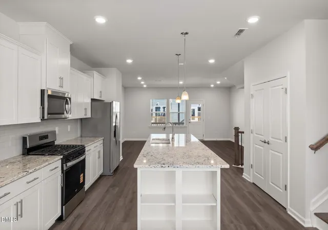 Photo 3 of Sale Pending at 917 Fearless Rd, Durham, NC 27703 | MLS# 10185581 | Listing updated on 2026-09-15