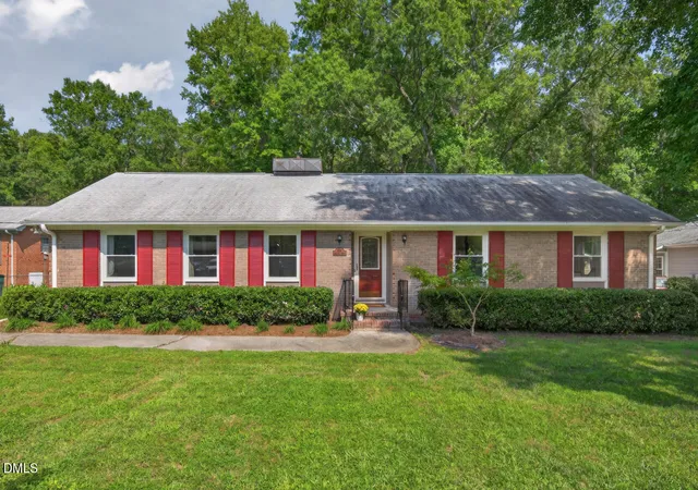 1st image of 606 Crestview Dr, Durham, NC 27712 | MLS# 10186258