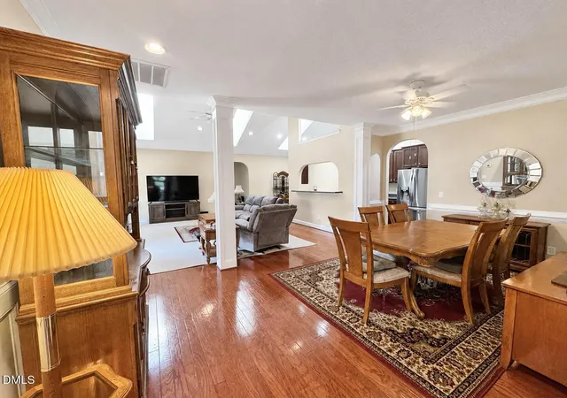 Photo 3 of Sale Pending at 2613 Saintsbury Dr, Burlington, NC 27215 | MLS# 10186113 | Listing updated on 2026-08-25