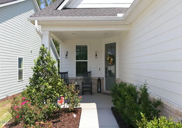 4th image of 2253 Abbeyhill Dr, Raleigh, NC 27610 | MLS# 10187175