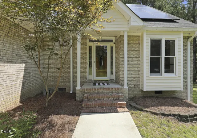 Photo 3 of Sale Pending at 389 Dewar St, Fuquay Varina, NC 27526 | MLS# 10185952 | Listing updated on 2026-10-06