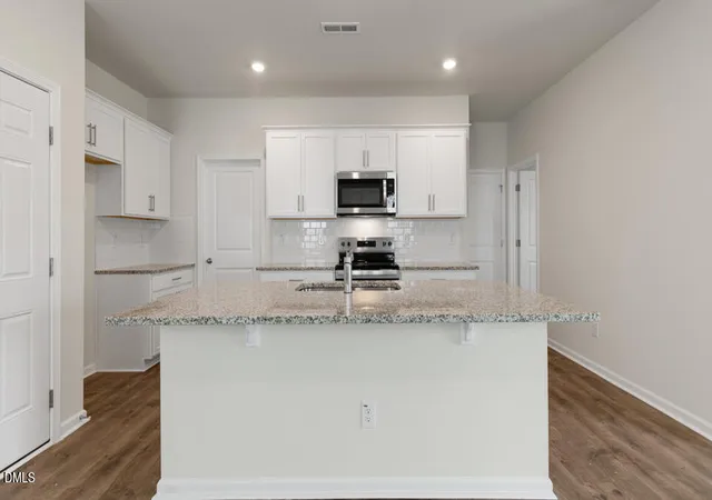 4th image of 300 Chapel St, Fuquay Varina, NC 27526 | MLS# 10185601