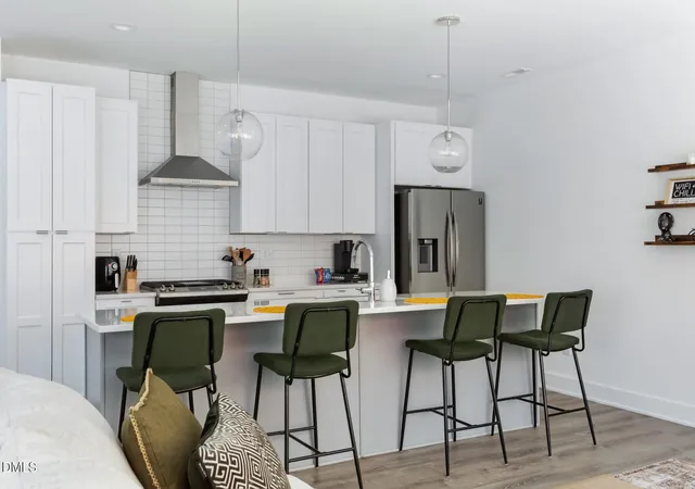Listing Photo 5 - Condo for sale in building located at 2204 Millbank Vlg Ct, Raleigh, NC 27610 - Unit #102
