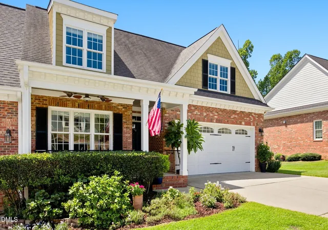 2nd image of 39 Old Grove Ln, Apex, NC 27502 | MLS# 10185754