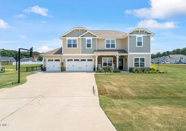 Photo 2 of Sale Pending at 289 Red Hawk Pl, Smithfield, NC 27577 | MLS# 10185964 | Listing updated on 2026-09-02