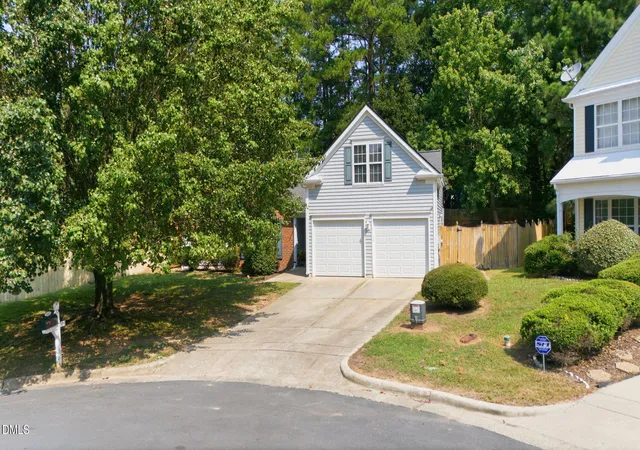 3rd image of 103 Atkinson Ct, Apex, NC 27502 | MLS# 10185947